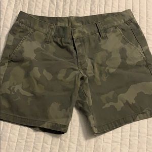Hurley camo shorts